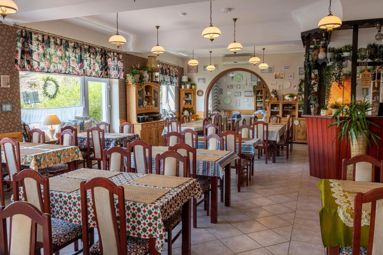 Gosciniec Skolimowka Restauracja I Pokoje Ze Sniadaniem Na Kaszubach Chmielno Εξωτερικό φωτογραφία