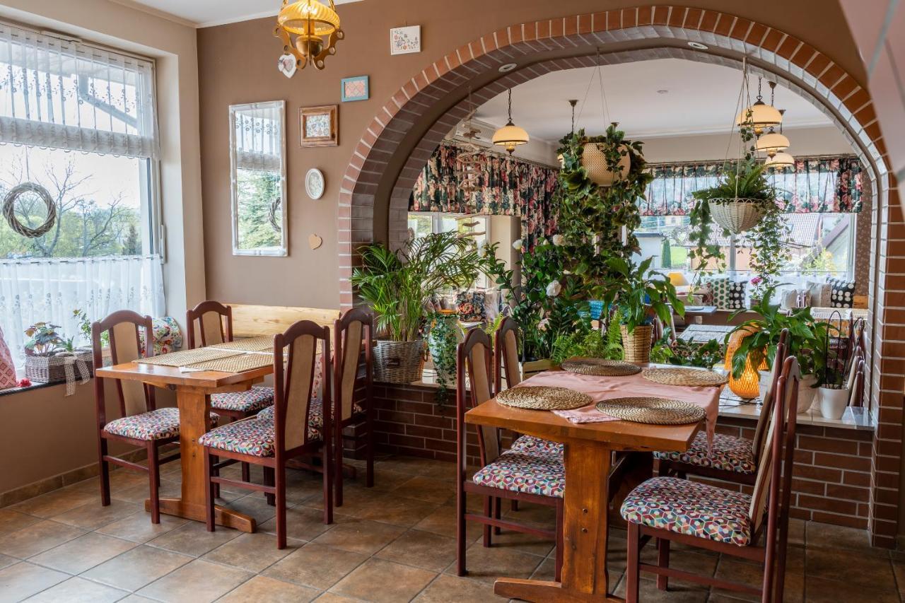 Gosciniec Skolimowka Restauracja I Pokoje Ze Sniadaniem Na Kaszubach Chmielno Εξωτερικό φωτογραφία
